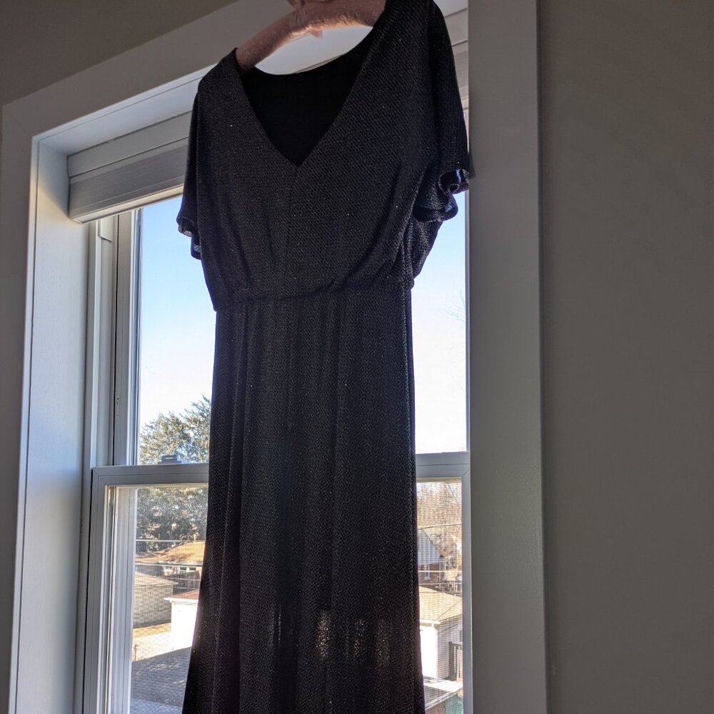 Donna Morgan Metallic Black + Silver Dress